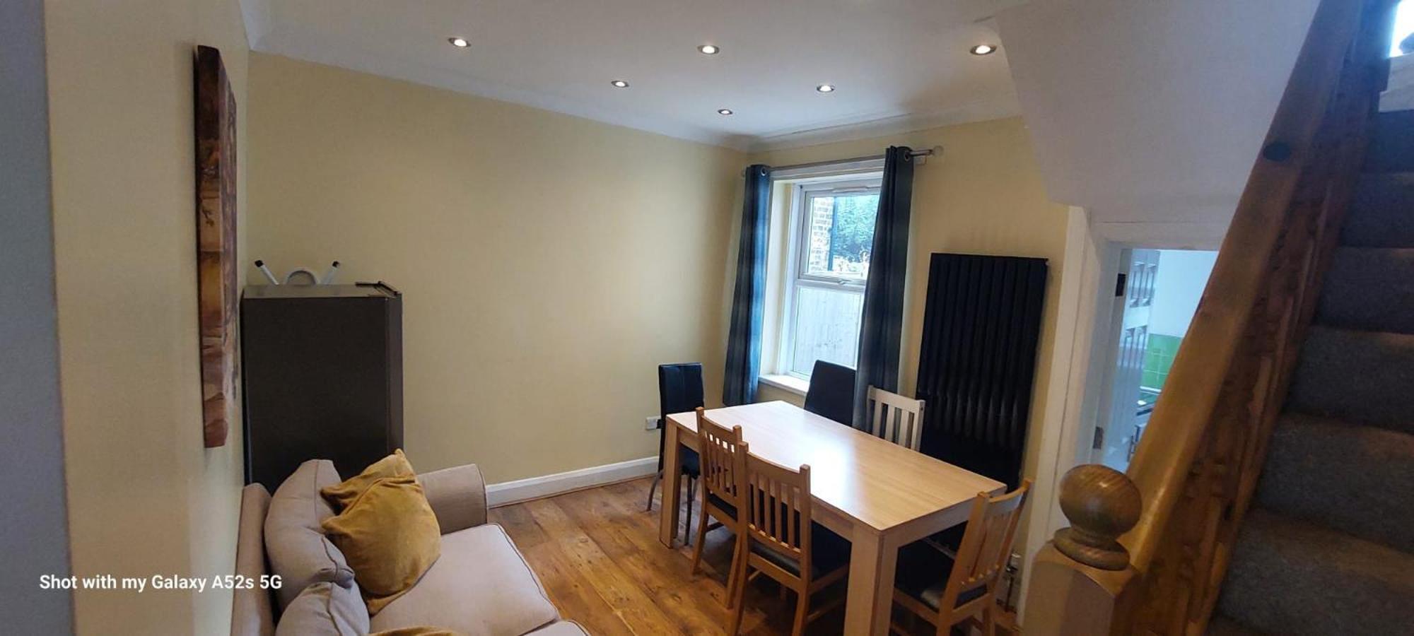 Three Bedroom House Lancaster Road London Eksteriør billede